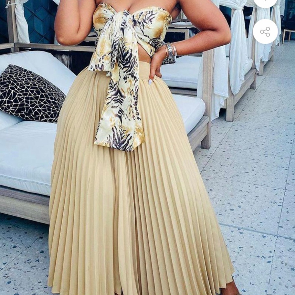 Two-piece bohemian set!